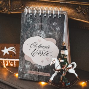 Blühende Worte - der Adventskalender (Spiralbindung)